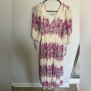 Taylor Cream and Purple Floral Long Sleeve Dress Size 12 Whimsical boho Flouncy
